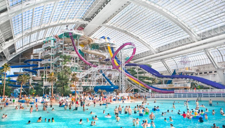 Largest Indoor Water Parks in the World - Winning Paradise